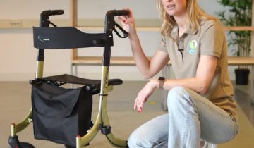MultiMotion City lichtgewicht rollator compact en dubbel opvouwbaar Antraciet