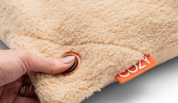 Cozy warmtekussen - Duurzaam & Draadloos - Infrarood - 45x45 cm - Beige - Woolly - Grote Batterij