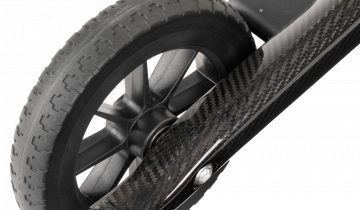 MultiMotion Carbon lichtgewicht carbon rollator met softwielen MultiMotion Carbon rollator zwart