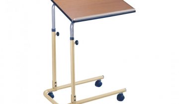 Comforthulpmiddelen Bedleestafel verstelbaar