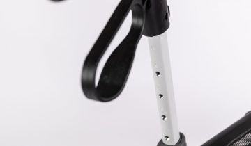 TOPRO Troja Original lichtgewicht rollator voor binnen en buiten Medium, zilver